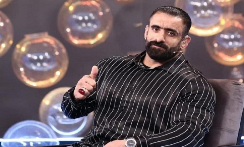 دیدار هادی چوپان و جناب خان در «۱۰۰۱»