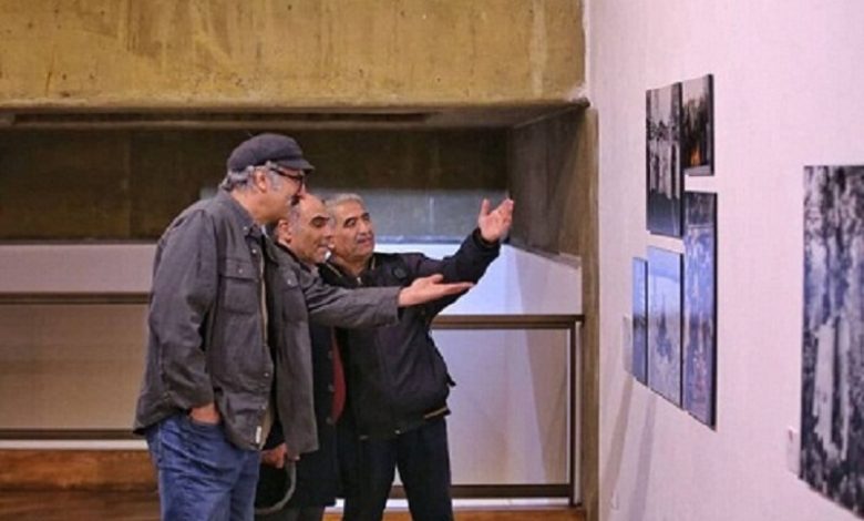 عکسهای میشل ستبون از انقلاب در فرهنگسرای نیاوران به نمایش در آمد