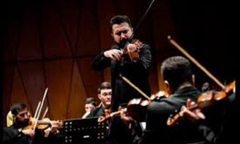 تالار وحدت در انتظار آوای خلیج فارس با طوفان